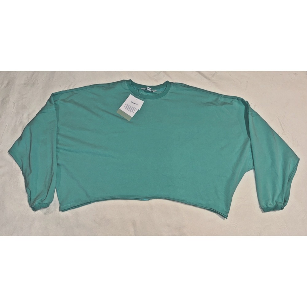 Cute Teal Womens Crop top fun with leggings or shorts Size XXS NWT